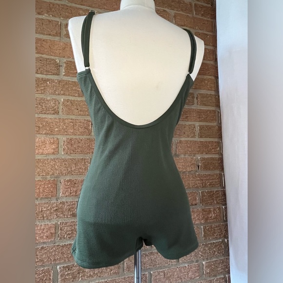 Retro One-piece NWOT - XL - Picture 8 of 8